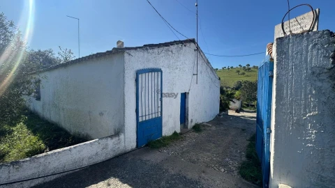 Quinta T0 para Venda em Messejana