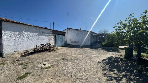 Quinta T0 para Venda em Messejana