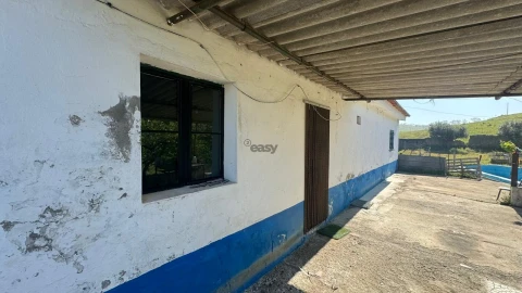 Quinta T0 para Venda em Messejana
