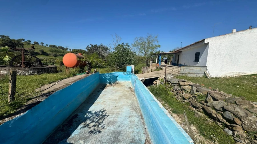 Quinta T0 para Venda em Messejana Foto 7