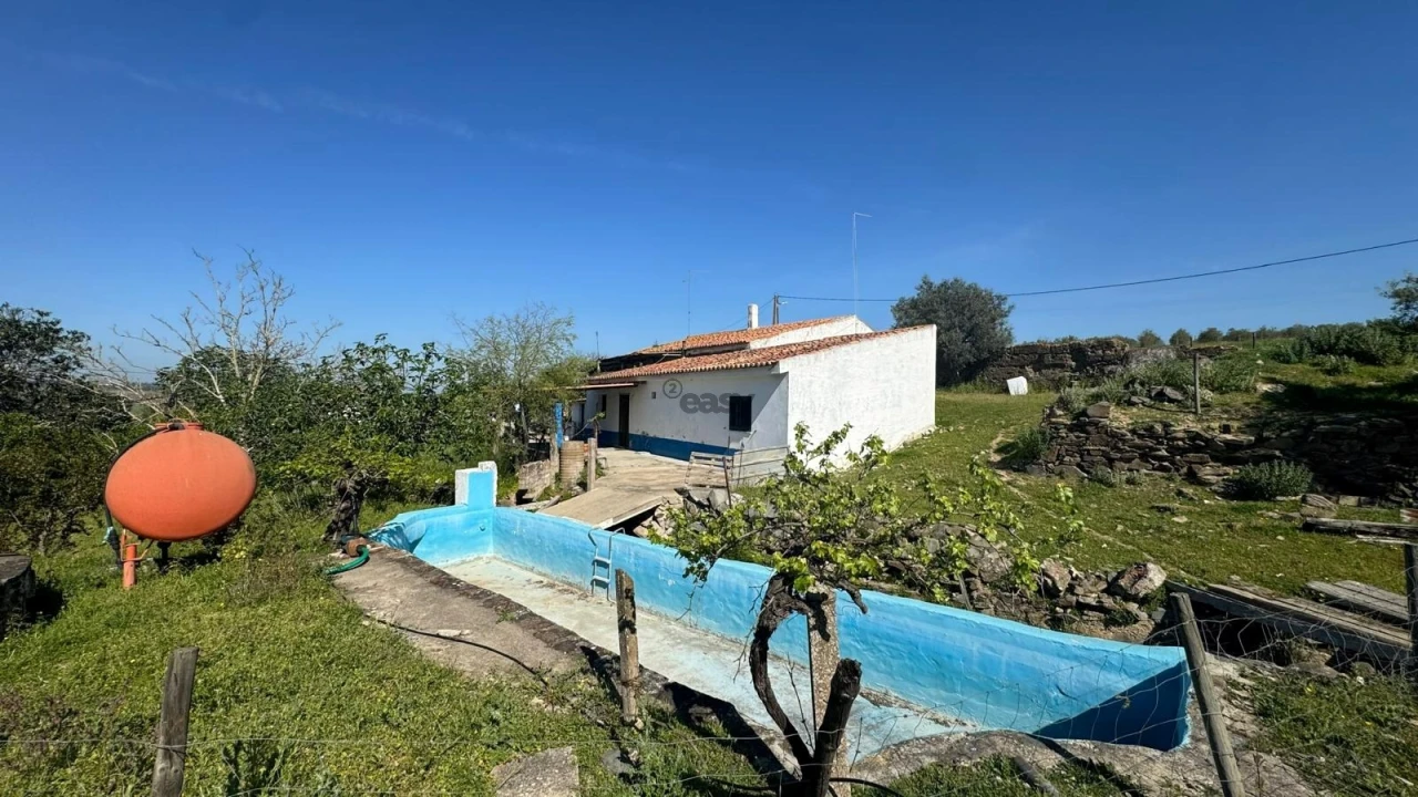 Quinta T0 para Venda em Messejana Foto 8