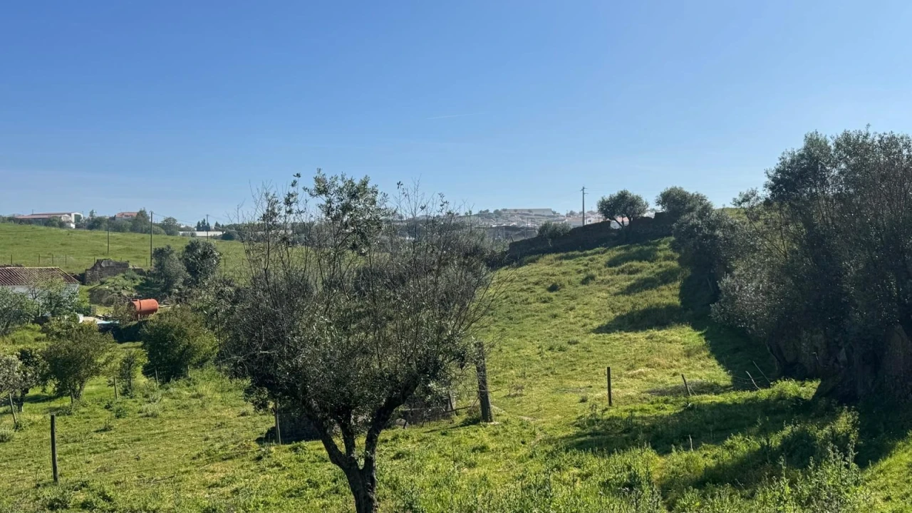 Quinta T0 para Venda em Messejana Foto 35