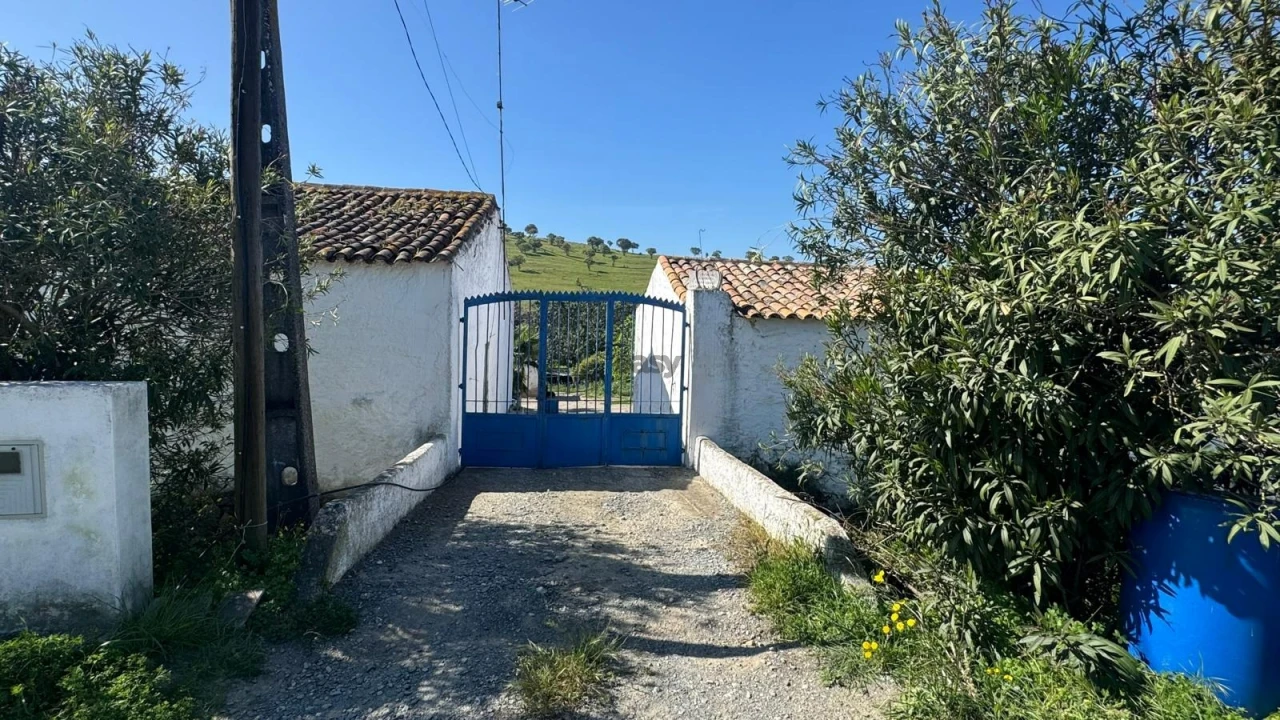 Quinta T0 para Venda em Messejana Foto 21