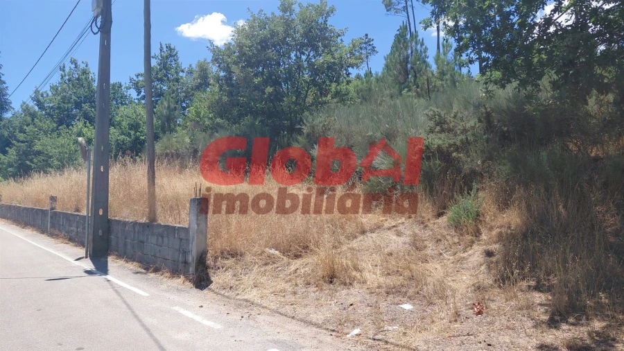 Terreno para Venda em Orgens Foto 3