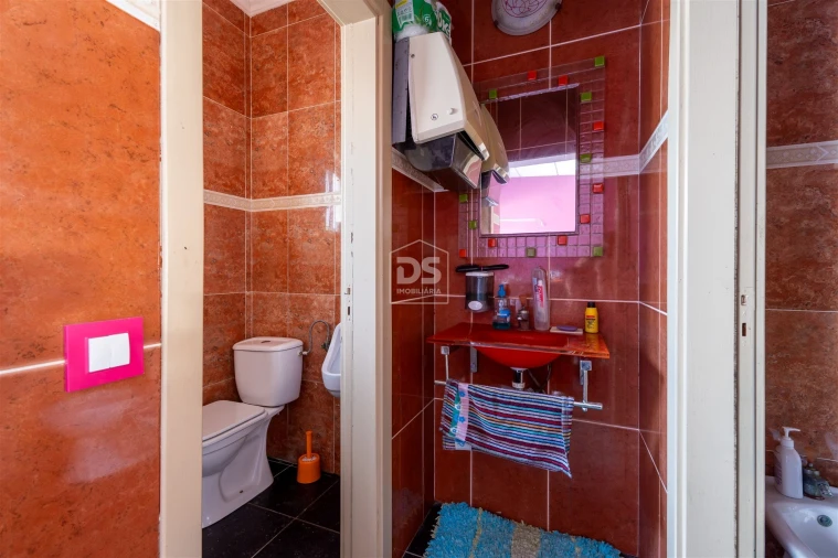 Prédio para Venda em Tapeus Foto 36