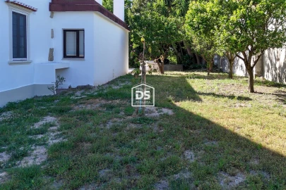 Moradia T5 para Venda em Juncal
