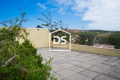 Prédio para Venda em Pataias e Martingança