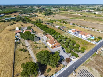 Moradia T4 para Venda em Almeirim