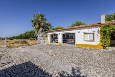 Moradia T4 para Venda em Almeirim
