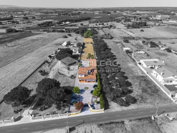 Moradia T4 para Venda em Almeirim