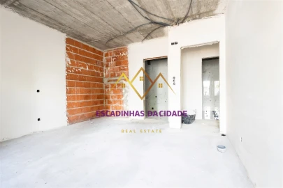 Apartamento T1 para Venda em Vialonga