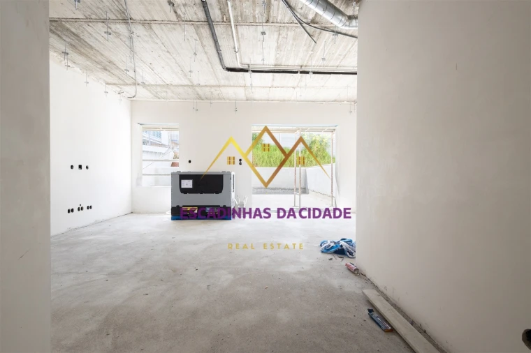 Apartamento T2 para Venda em Vialonga Foto 48