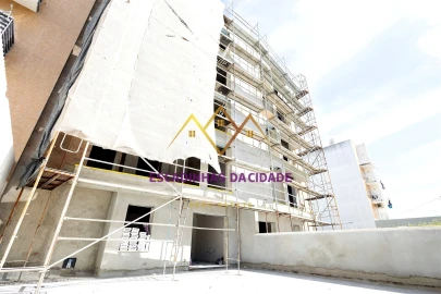 Apartamento T3 para Venda em Vialonga