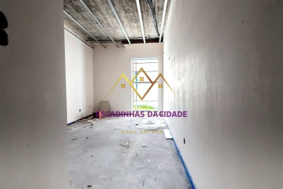 Apartamento T3 para Venda em Vialonga