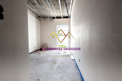 Apartamento T3 para Venda em Vialonga