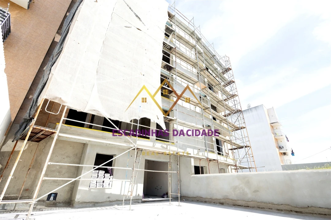 Apartamento T3 para Venda em Vialonga Foto 49