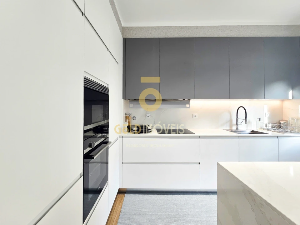 Apartamento T3 para Venda em Espinho Foto 12