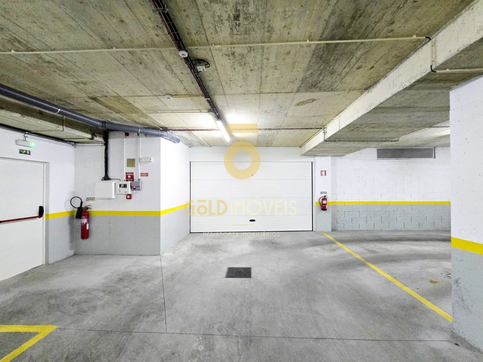 Apartamento T3 para Venda em Espinho Foto 43
