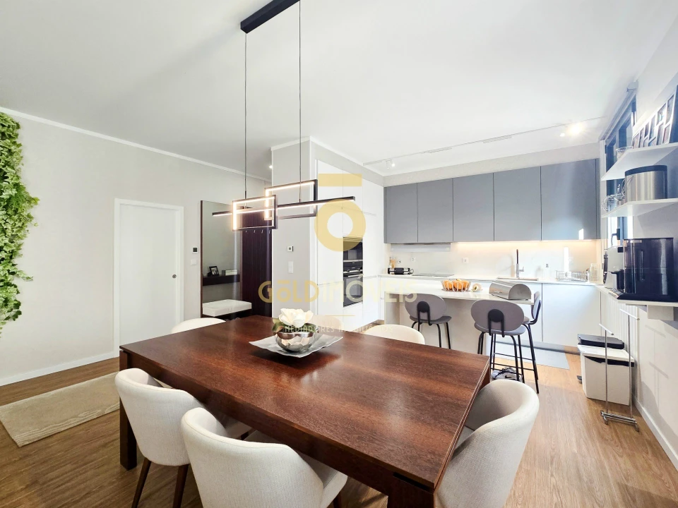 Apartamento T3 para Venda em Espinho Foto 1