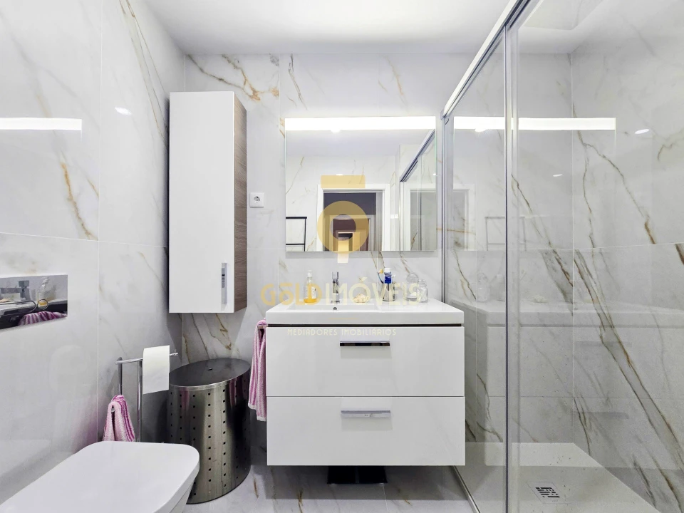 Apartamento T3 para Venda em Espinho Foto 24
