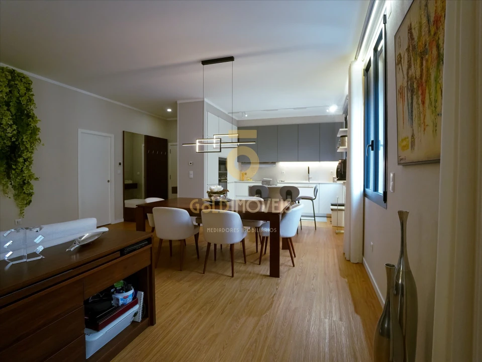 Apartamento T3 para Venda em Espinho Foto 11