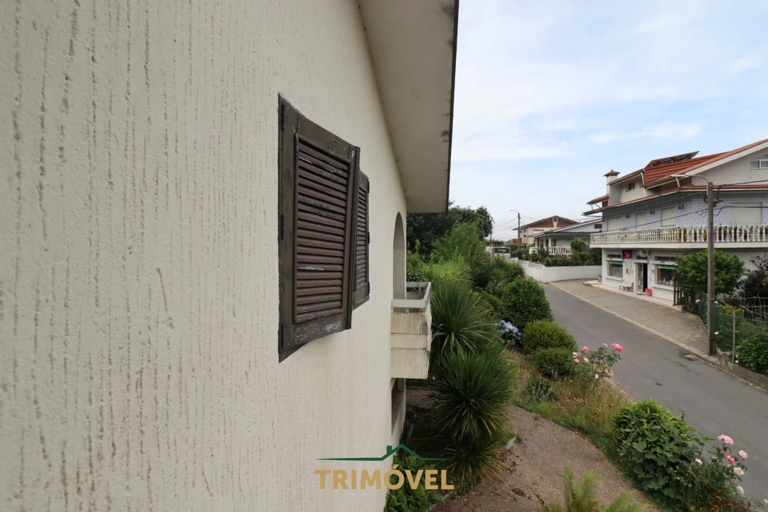 Moradia T3 para Venda em Fajões Foto 10