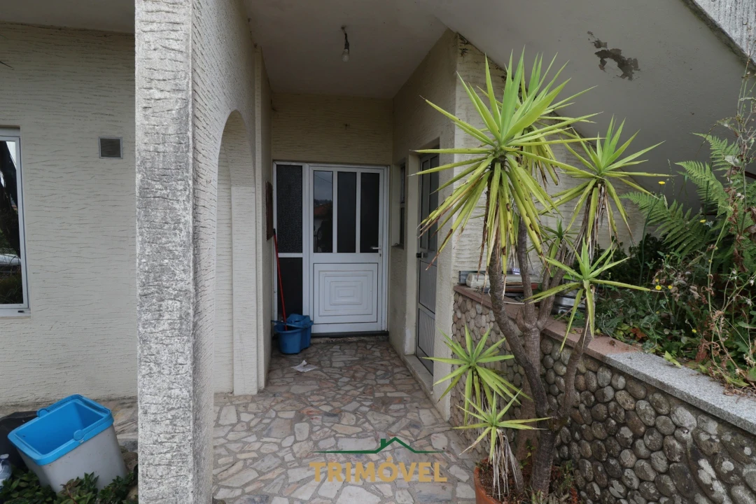 Moradia T3 para Venda em Fajões Foto 15