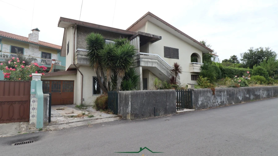 Moradia T3 para Venda em Fajões
