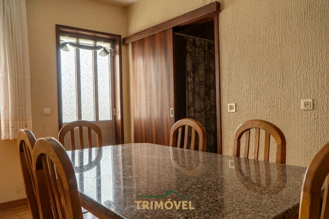 Moradia T3 para Venda em São Roque Foto 35