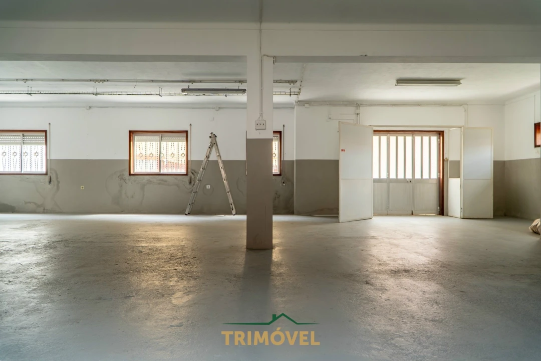 Moradia T3 para Venda em São Roque Foto 27