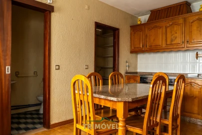 Moradia T3 para Venda em São Roque