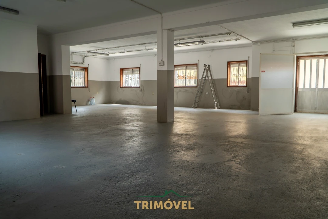 Moradia T3 para Venda em São Roque Foto 21