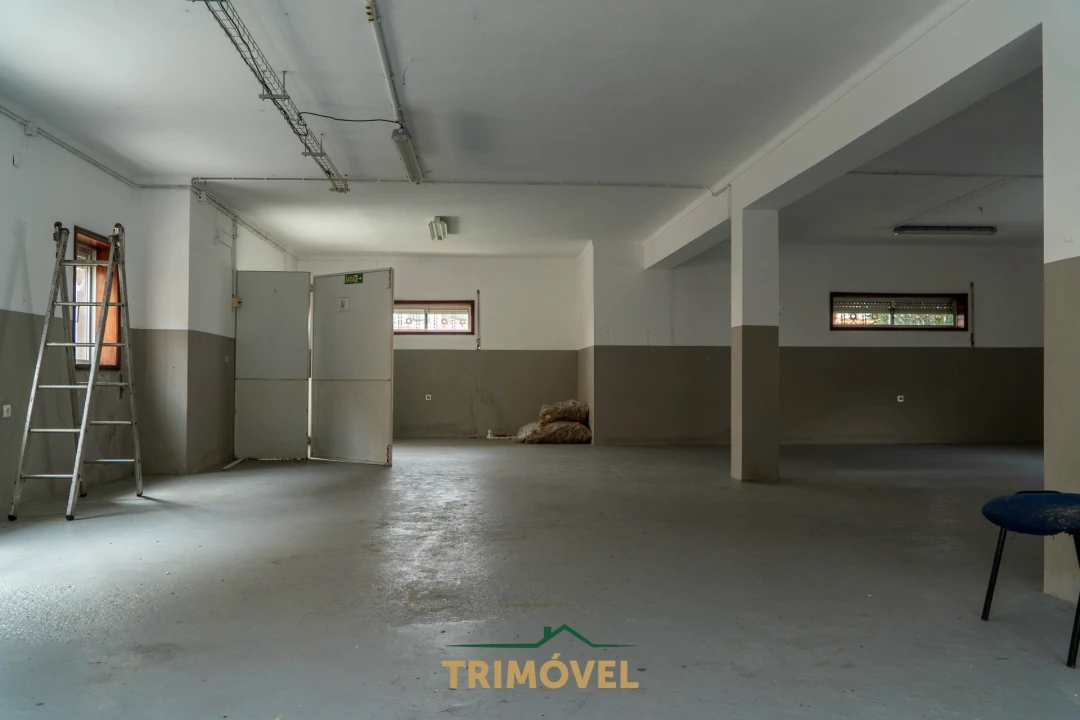Moradia T3 para Venda em São Roque Foto 25