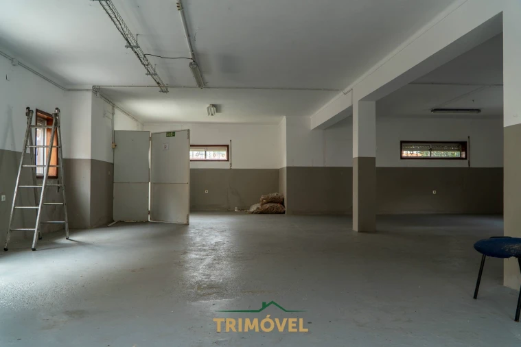 Moradia T3 para Venda em São Roque Foto 25