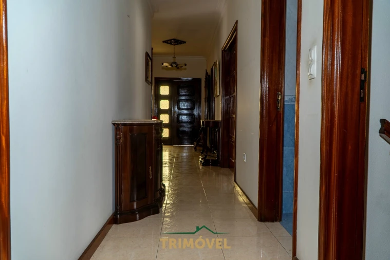 Moradia T3 para Venda em São Roque Foto 18