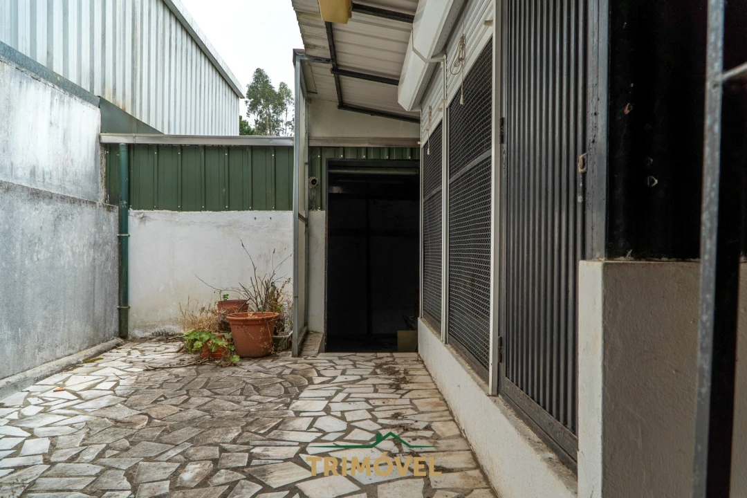 Moradia T3 para Venda em São Roque Foto 55