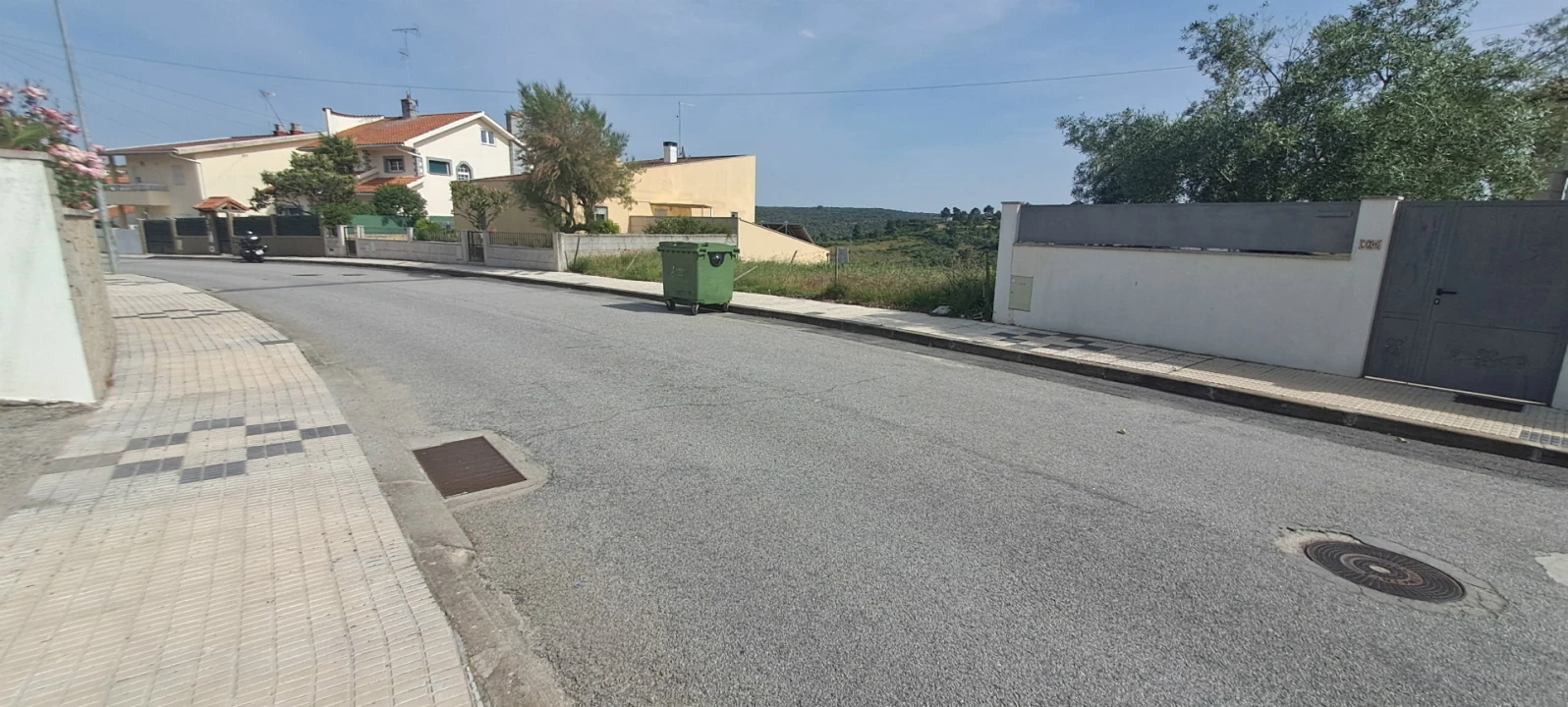 Terreno para Venda em Miranda do Douro Foto 12