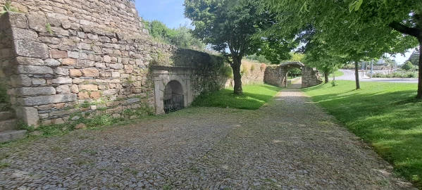 Moradia T2 para Venda em Miranda do Douro