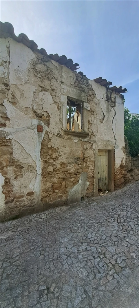 Moradia T2 para Venda em Miranda do Douro