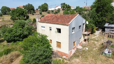 Quinta T3 para Venda em Castelo Branco