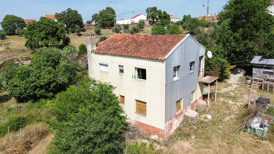 Quinta T3 para Venda em Castelo Branco Foto 13