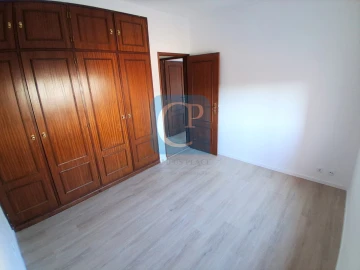 Apartamento T2 para Venda em Baguim do Monte (Rio Tinto)
