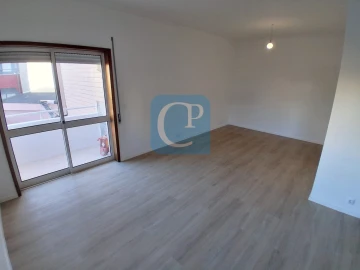 Apartamento T2 para Venda em Baguim do Monte (Rio Tinto)