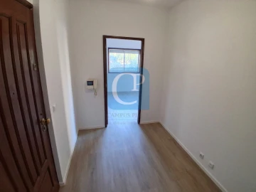Apartamento T2 para Venda em Baguim do Monte (Rio Tinto)