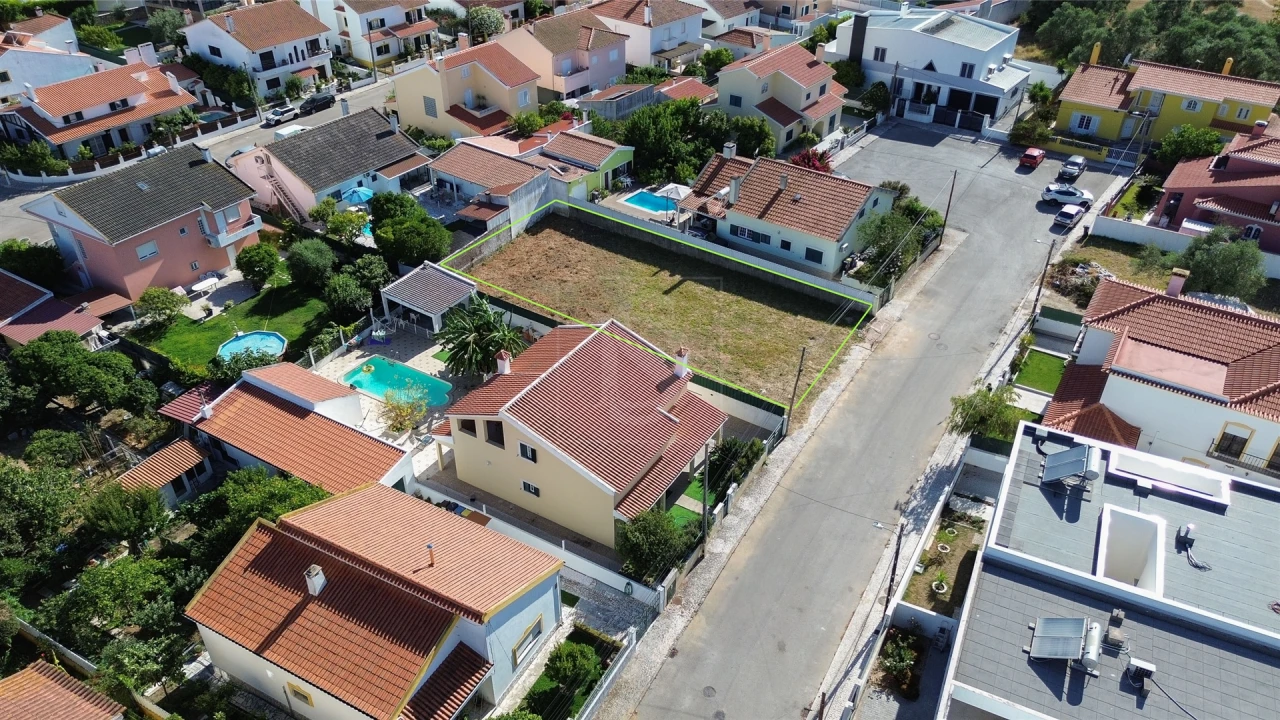 Terreno para Venda em Palmela Foto 1