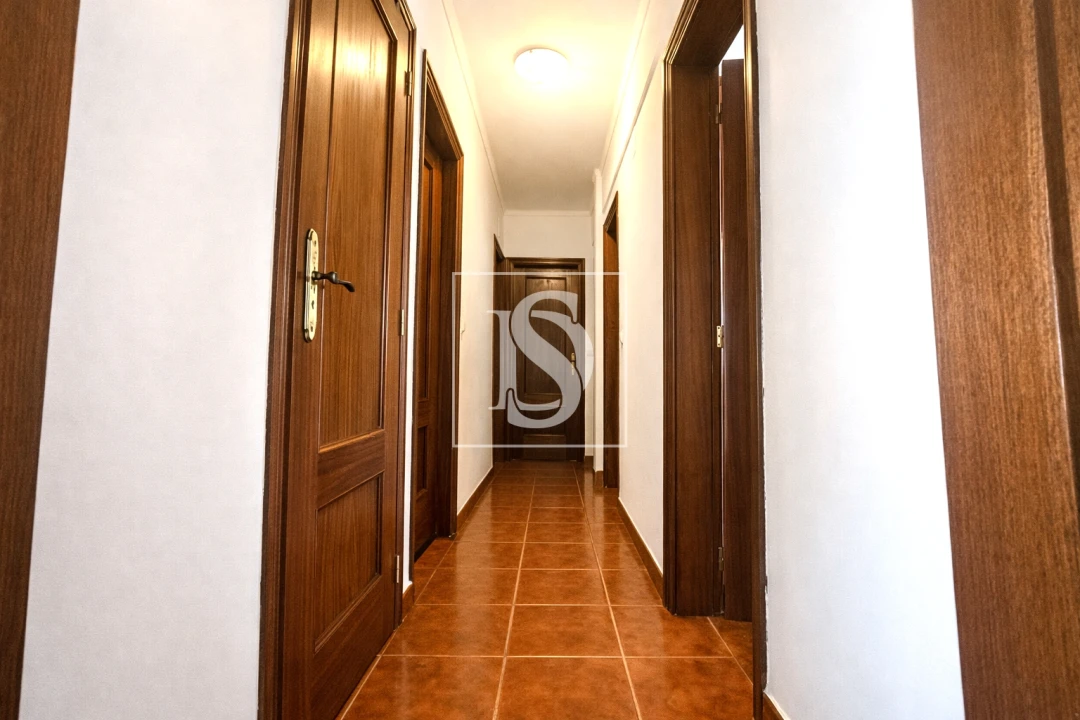 Apartamento T3 para Venda em Buarcos Foto 7