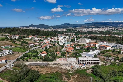 Apartamento T3 para Venda em Gamil e Midões