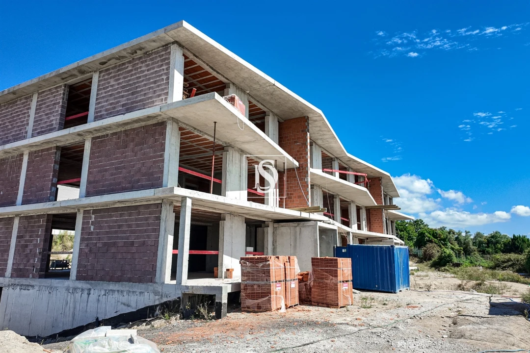 Apartamento T3 para Venda em Gamil e Midões Foto 26