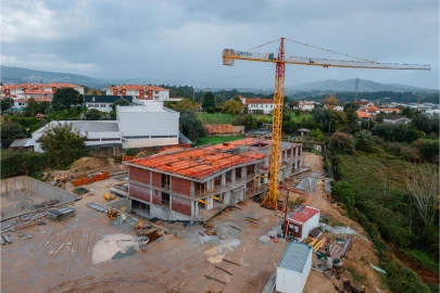 Apartamento T2 para Venda em Gamil e Midões