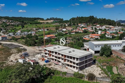 Apartamento T2 para Venda em Gamil e Midões
